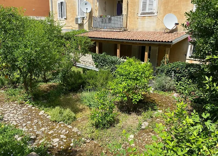 Touched Vip Apartment